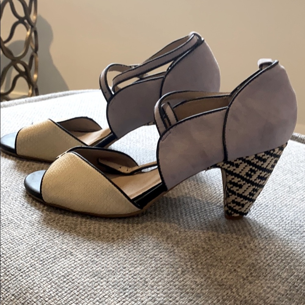 Chelsea Crew sandals